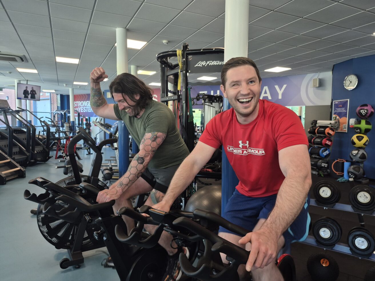 ePoint4 gym training on exercise bikes