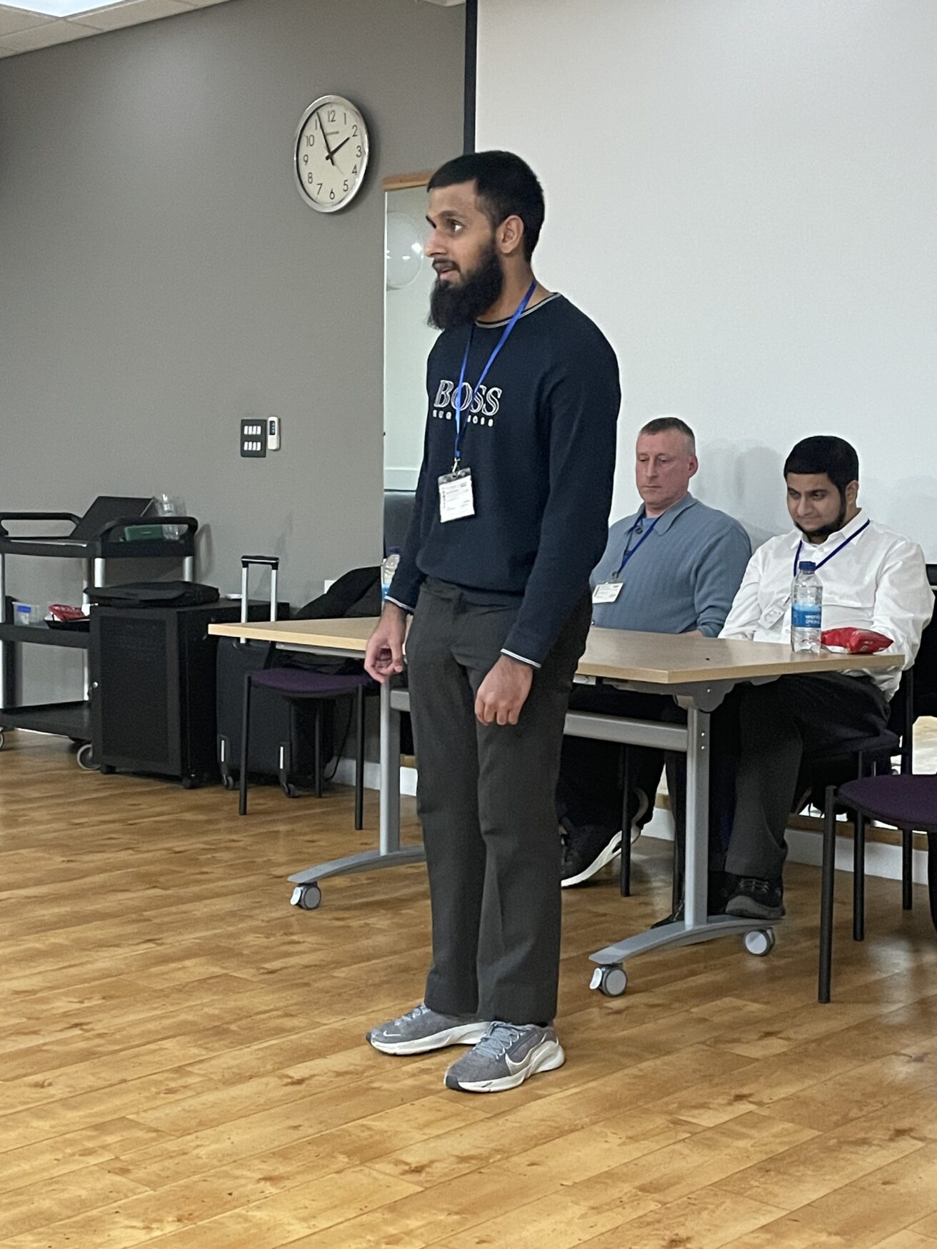 Eesa Amjid addressing the audience